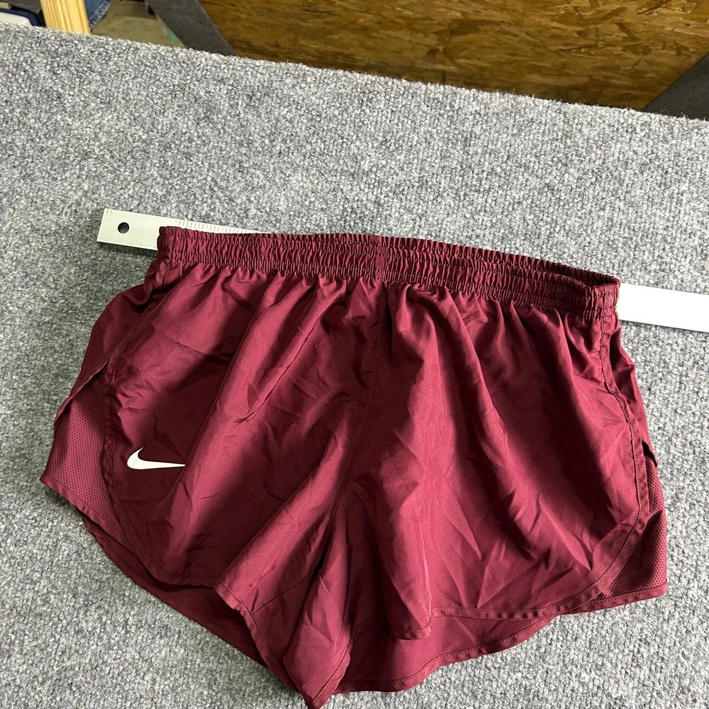 Nike Shorts Womens Size M Maroon Dri-Fit Running Athletic Breathable Mesh Gym